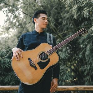 粉嫩虎白女-丝不挂
